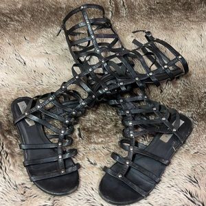 Steve Madden Black Gladiator Sandals
